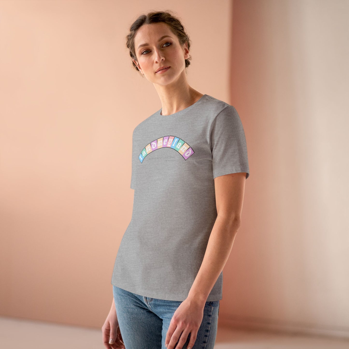 Landneyland Women's Fit T-shirt